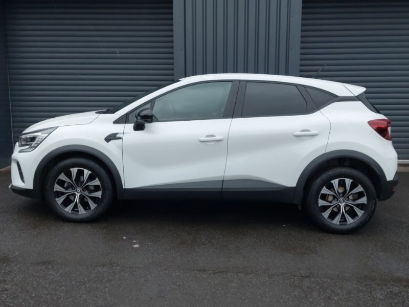 Used Renault Captur 2022 for sale - 77433095: Photo 4