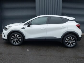 Used Renault Captur 2022 for sale - 77433095: Photo