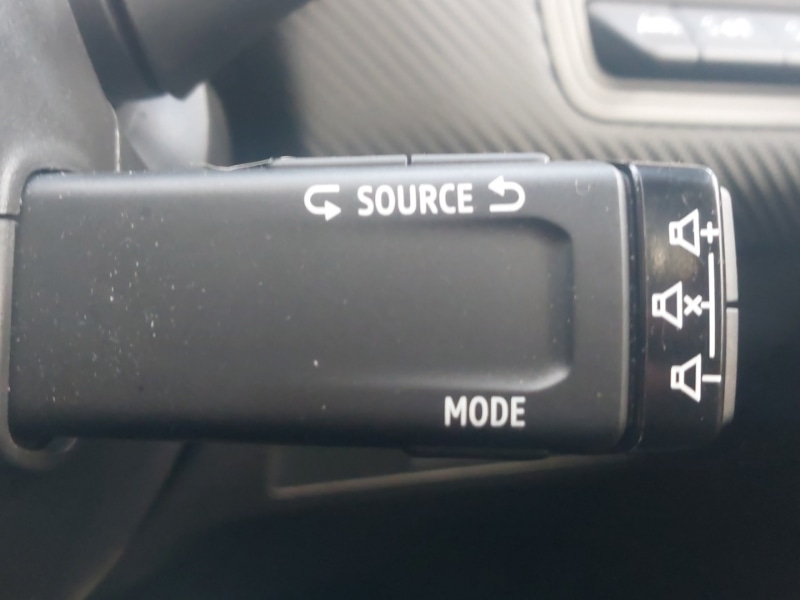 Used Renault Captur 2022 for sale - 77852564: Photo 14