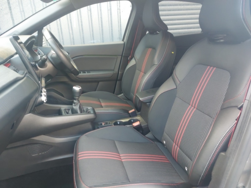 Used Renault Captur 2022 for sale - 77852564: Photo 5