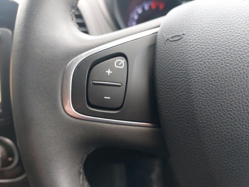 Used Renault Captur 2017 for sale - 76764011: Photo 12