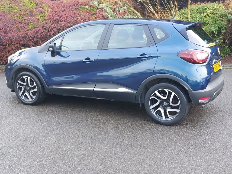 Used Renault Captur 2017 for sale - 76764011: Photo 3