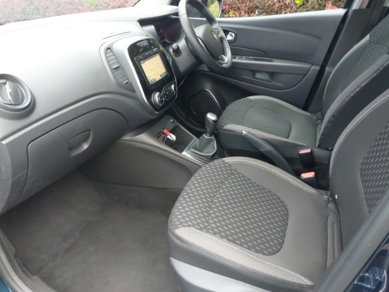 Used Renault Captur 2017 for sale - 76764011: Photo 5