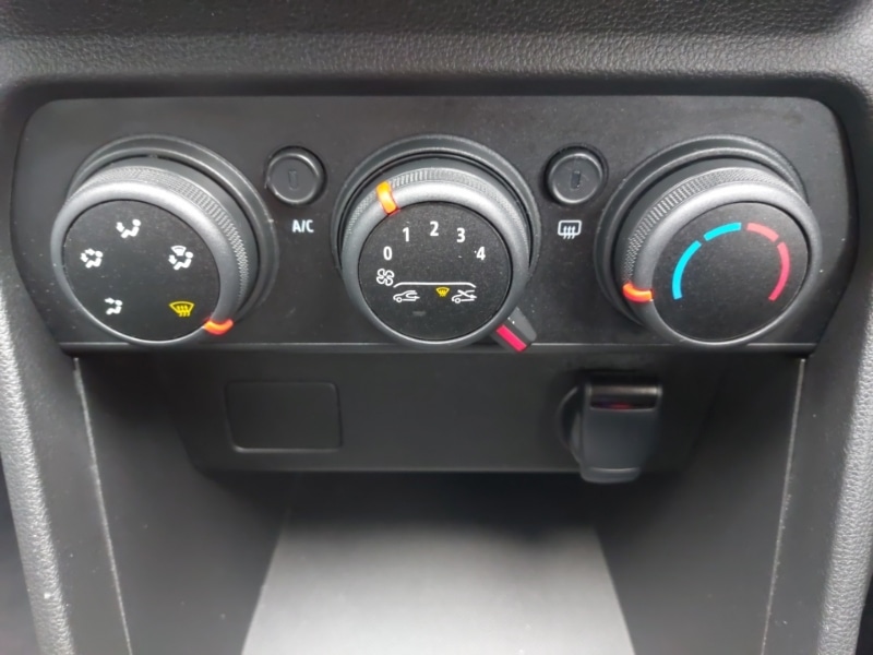 Used Dacia Sandero 2023 for sale - 78133073: Photo 16