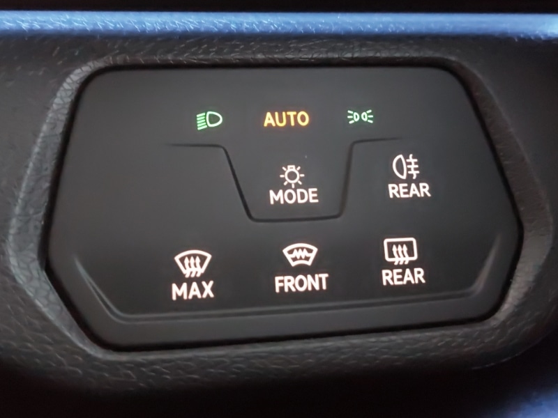 Used Volkswagen ID.4 2022 for sale - 76951679: Photo 17