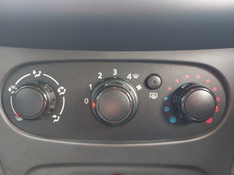 Used Dacia Sandero 2016 for sale - 77531115: Photo 13