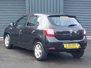 Used Dacia Sandero 2016 for sale - 77531115: Photo