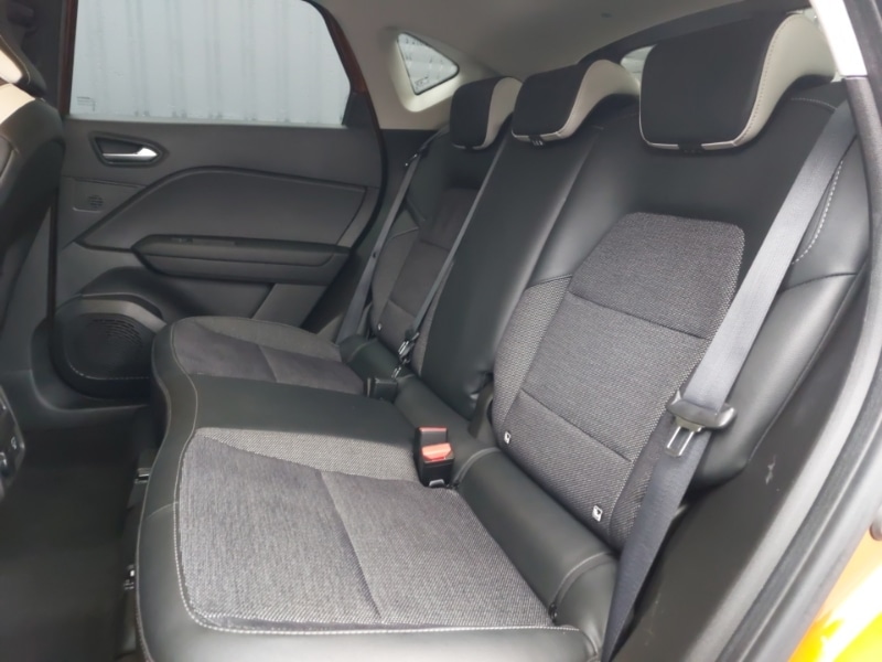 Used Renault Captur 2022 for sale - 77433099: Photo 6