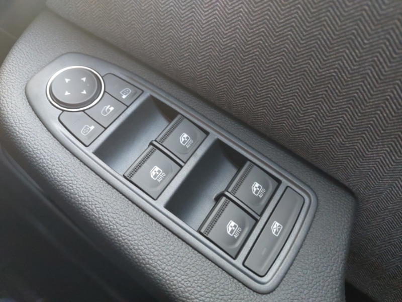 Used Renault Clio 2025 for sale - 77097148: Photo 15