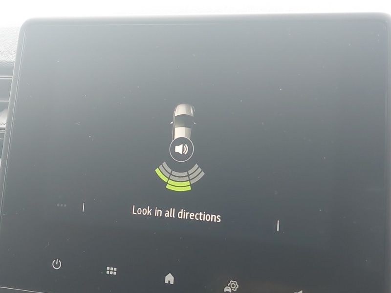 Used Renault Captur 2022 for sale - 76763995: Photo 12