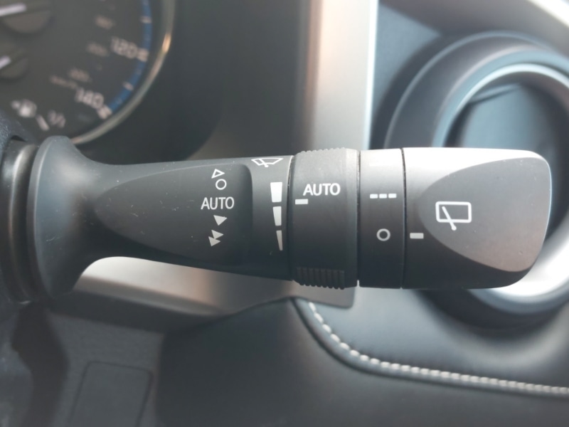 Used Toyota RAV4 2017 for sale - 76180620: Photo 13