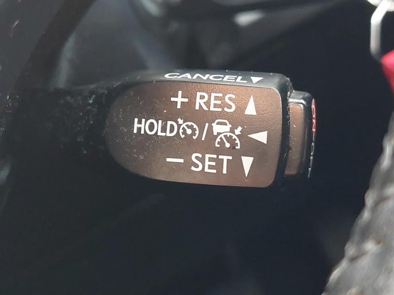 Used Toyota RAV4 2017 for sale - 76180620: Photo 16