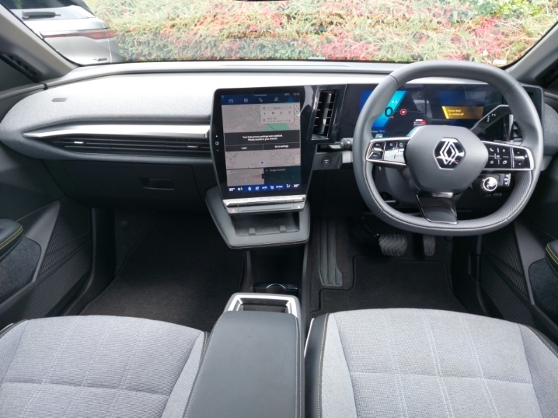 Used Renault Megane E Tech 2024 for sale - 77024418: Photo 2