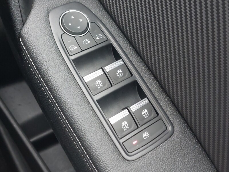 Used Renault Captur 2024 for sale - 77999522: Photo 15