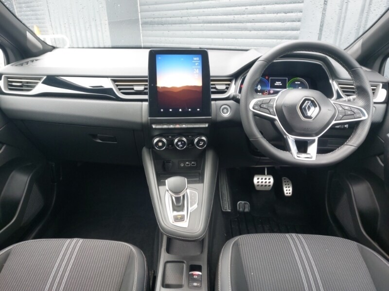Used Renault Captur 2024 for sale - 77999522: Photo 2