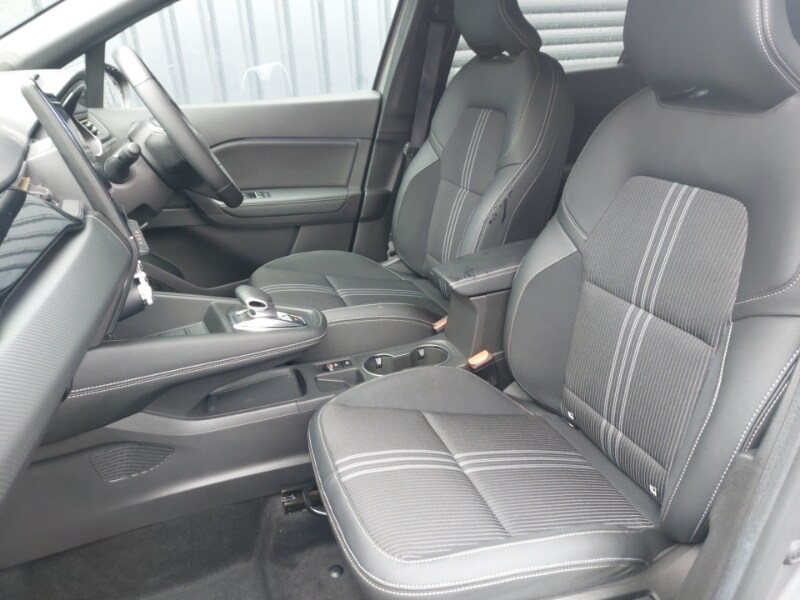 Used Renault Captur 2024 for sale - 77999522: Photo 5