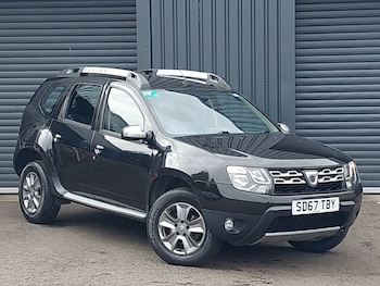 Used Dacia Duster 2017 for sale - 78099245: Photo
