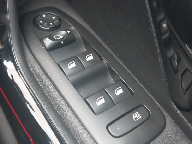 Used Peugeot 2008 2019 for sale - 77731623: Photo 14