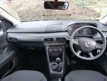 Used Dacia Sandero 2022 for sale - 76651802: Photo