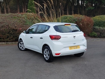 Used Dacia Sandero 2022 for sale - 76651802: Photo