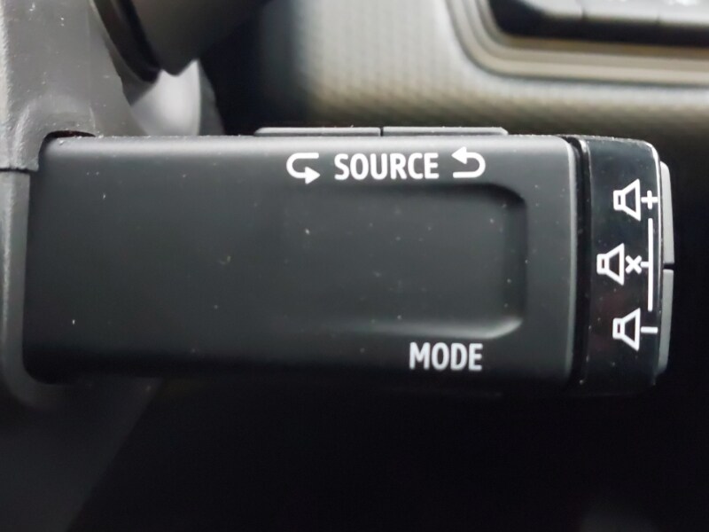 Used Renault Clio 2023 for sale - 77371323: Photo 14