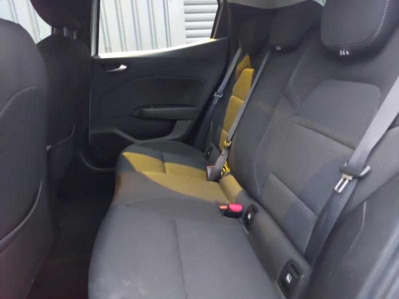 Used Renault Clio 2023 for sale - 77371323: Photo 6