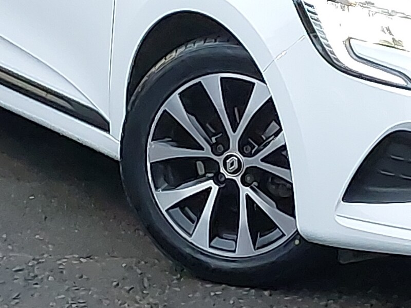 Used Renault Clio 2023 for sale - 77371323: Photo 9