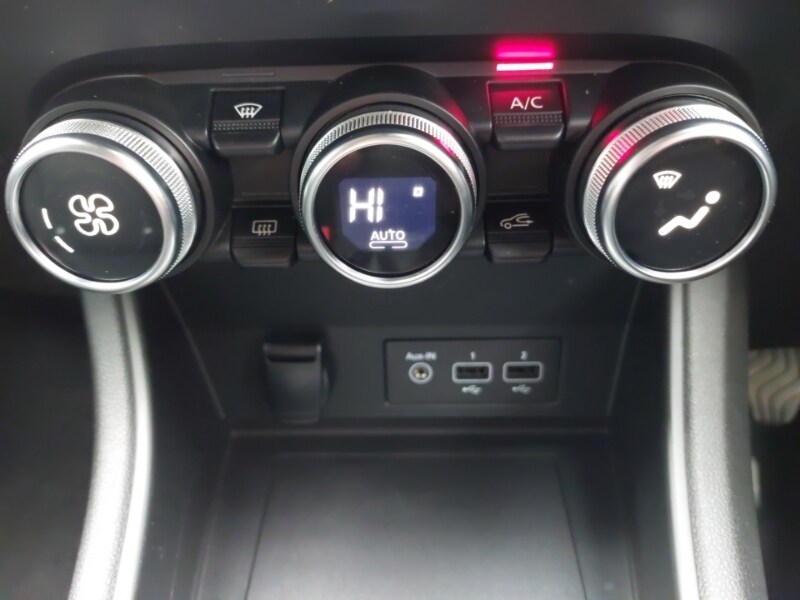 Used Renault Captur 2021 for sale - 78156059: Photo 18