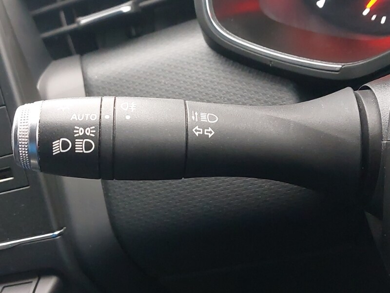 Used Renault Clio 2020 for sale - 77169431: Photo 12