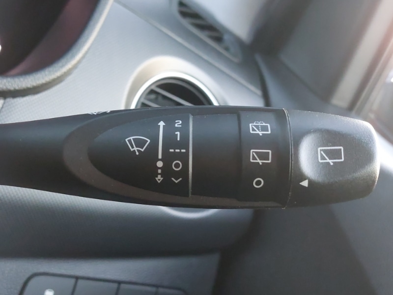 Used Hyundai i10 2018 for sale - 77073641: Photo 13