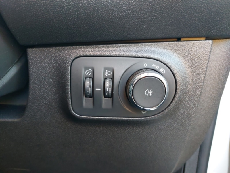 Used Vauxhall ADAM 2018 for sale - 76700045: Photo 13