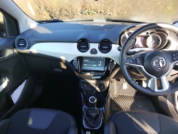 Used Vauxhall ADAM 2018 for sale - 76700045: Photo