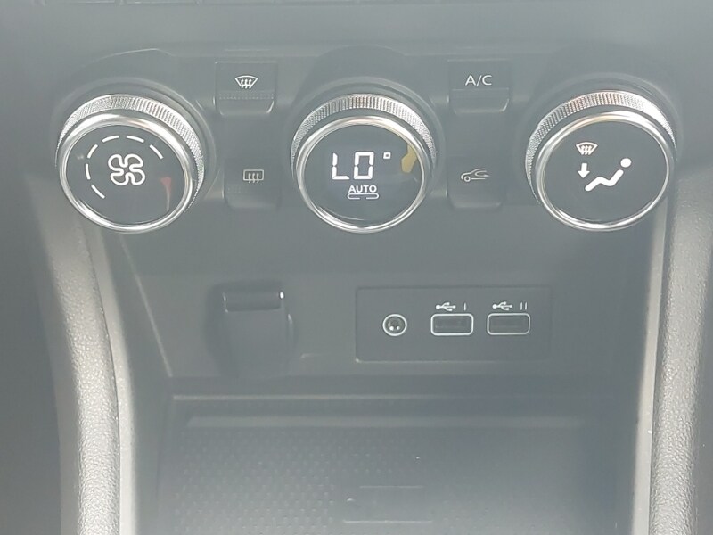 Used Renault Captur 2023 for sale - 78156057: Photo 18