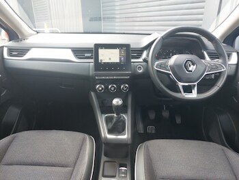 Used Renault Captur 2023 for sale - 78156057: Photo