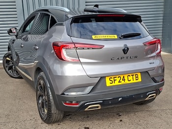 Used Renault Captur 2024 for sale - 78916729: Photo