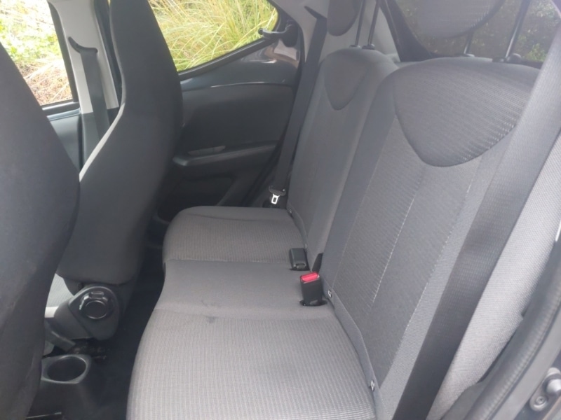 Used Toyota AYGO 2021 for sale - 76543179: Photo 6