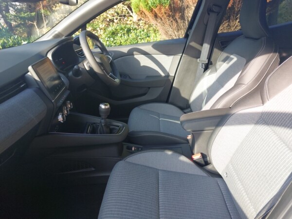 Used Renault Clio 2025 for sale - 76233766: Photo 5