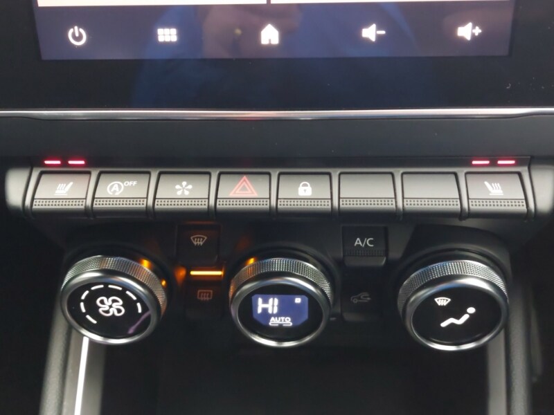 Used Renault Clio 2025 for sale - 77183453: Photo 15