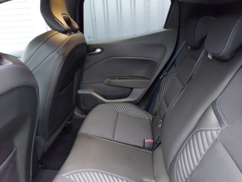 Used Renault Clio 2025 for sale - 77183453: Photo 6