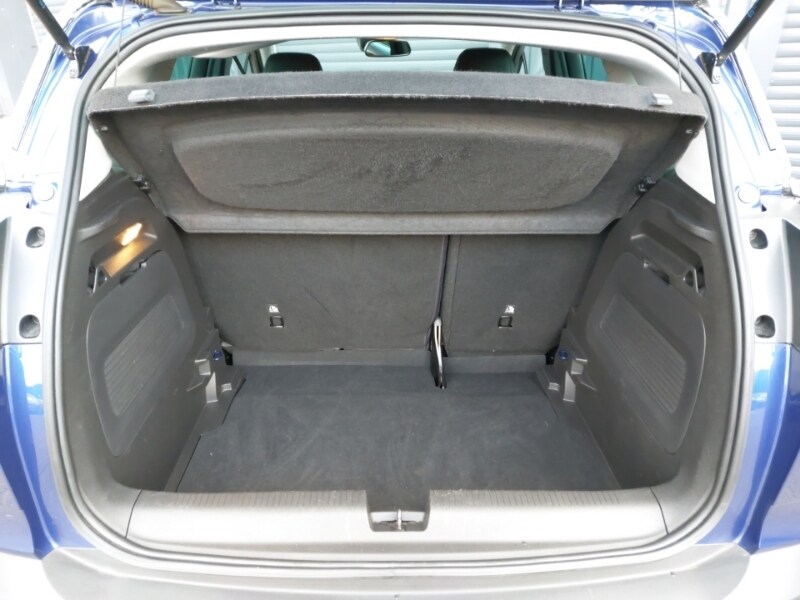 Used Vauxhall Crossland 2022 for sale - 77419360: Photo 8