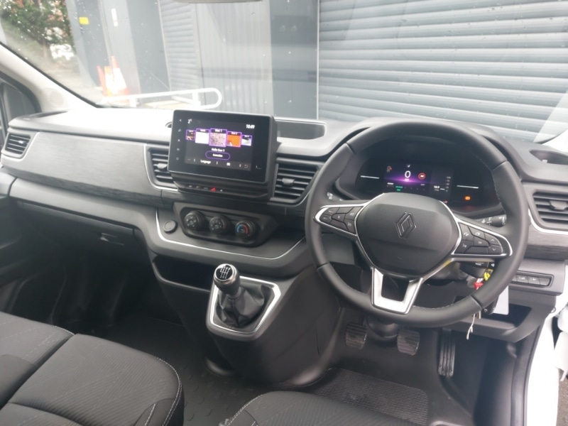 Used Renault Trafic 2025 for sale - 77531099: Photo 2