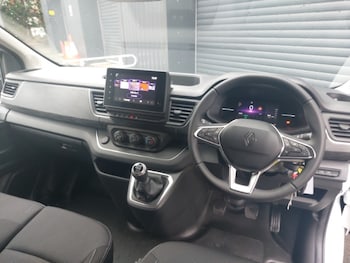 Used Renault Trafic 2025 for sale - 77531099: Photo