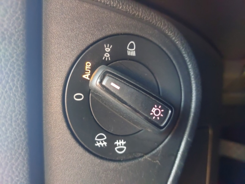 Used Volkswagen Polo 2018 for sale - 76369711: Photo 18