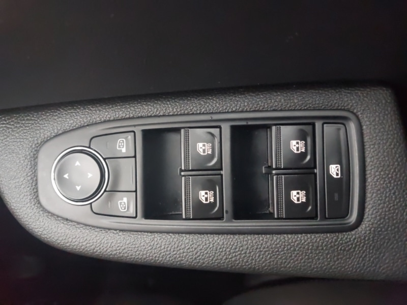 Used Renault Clio 2023 for sale - 77343106: Photo 19