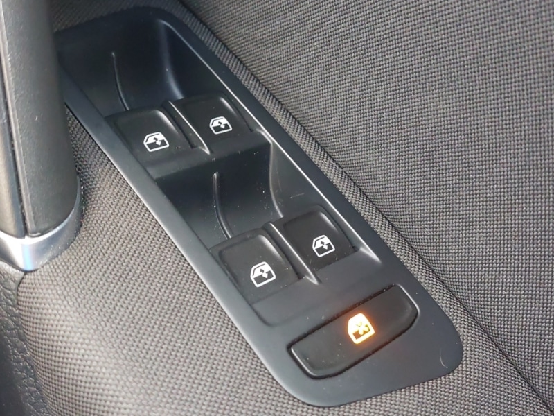 Used Volkswagen Golf 2018 for sale - 77105509: Photo 16