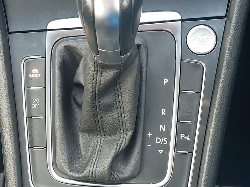 Used Volkswagen Golf 2018 for sale - 77105509: Photo 18