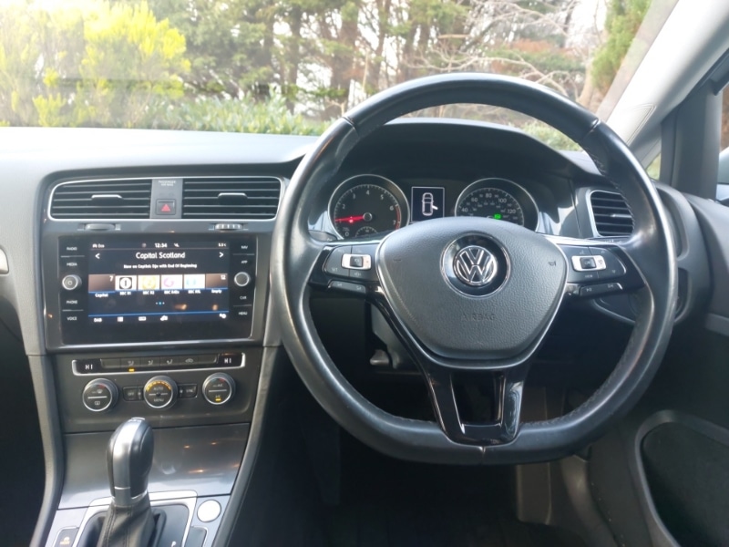 Used Volkswagen Golf 2018 for sale - 77105509: Photo 7