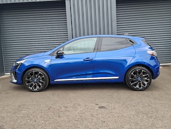 Used Renault Clio 2024 for sale - 79517701: Photo