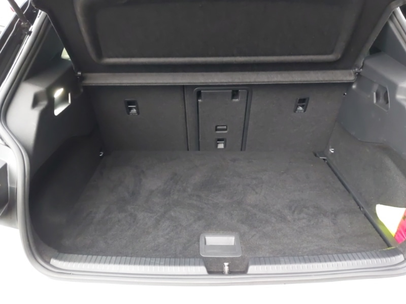 Used Volkswagen ID.3 2021 for sale - 77751622: Photo 8