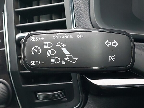 Used Skoda Karoq 2021 for sale - 76195338: Photo 12